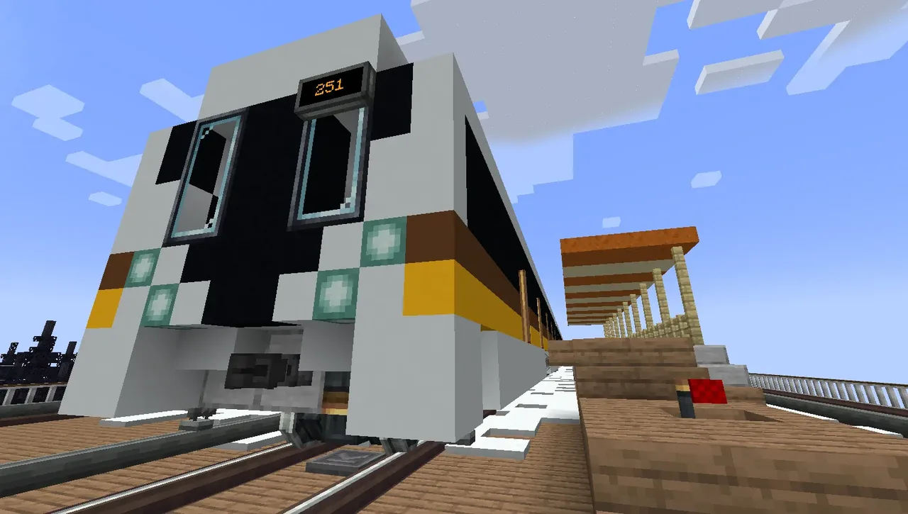 MCTG Trains CT251 locomotive