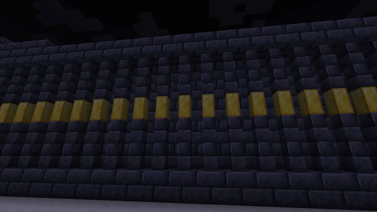 Schwarz-Goldene 2x3x7 Mauer